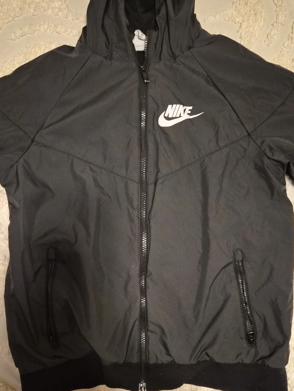 Boys Nike Full-Zip Hooded Windbreaker – Size Large – Excellent Condition
